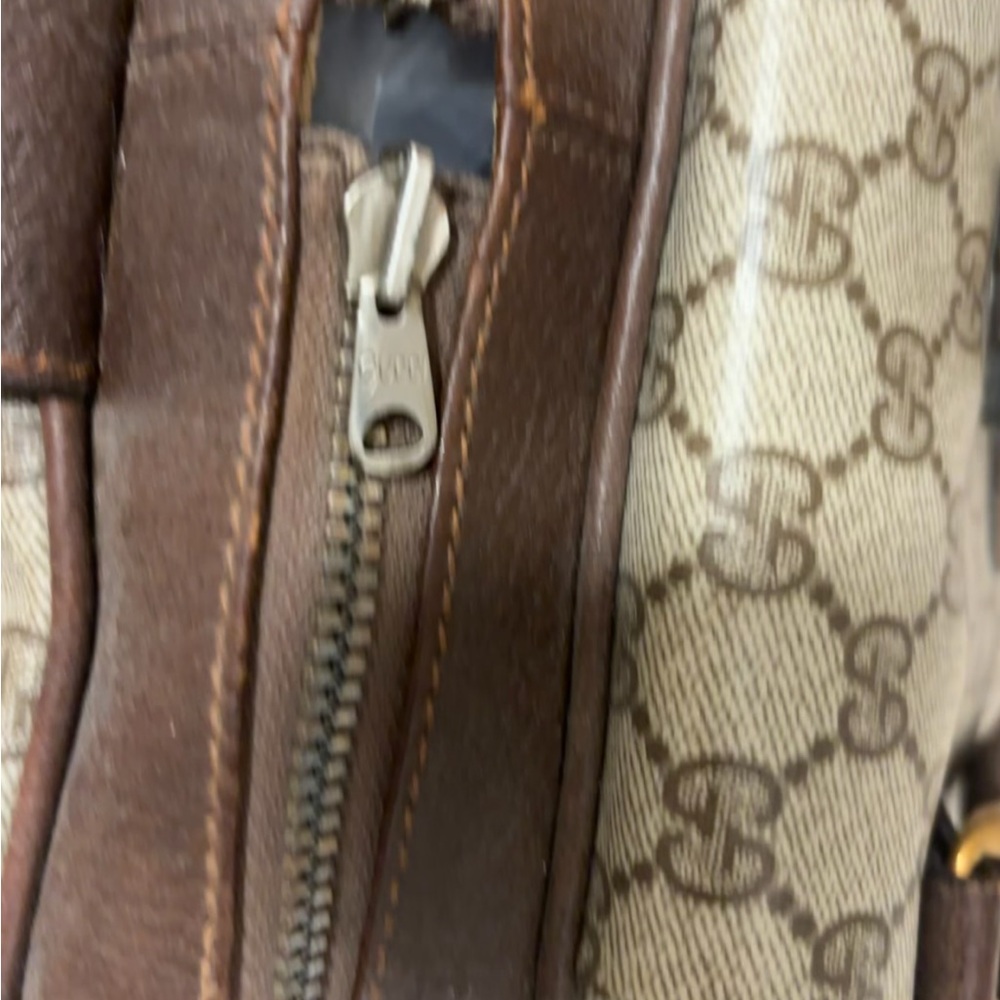 Gucci RARE 22”x 22“Vintage Bowler Bag XL - Picture 11 of 13